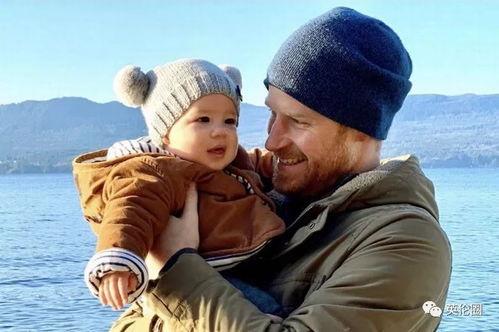 阿星和阿奇吃瓜场面视频,爆笑瞬间引网友热议